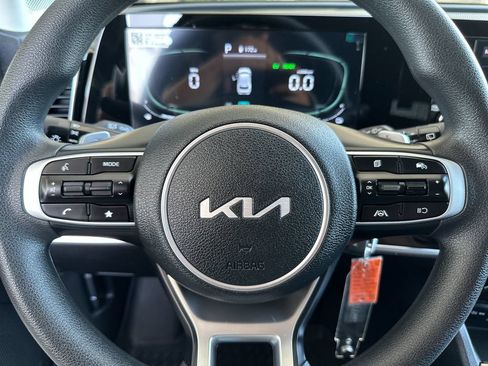 Used 2023 Kia Sportage LX AWD/4WD image 21