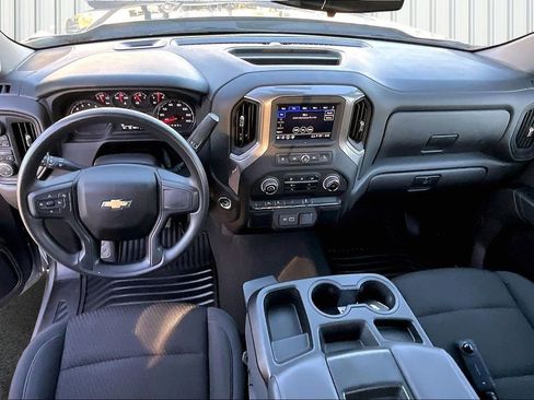 Used 2025 Chevrolet Silverado 1500 W/T w/ Trailering Package image 6