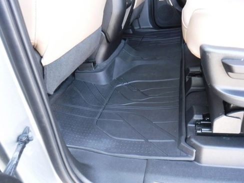 Used 2023 Chevrolet Tahoe Premier image 44