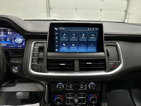 Used 2022 Chevrolet Tahoe RST w/ Luxury Package AWD/4WD image 37