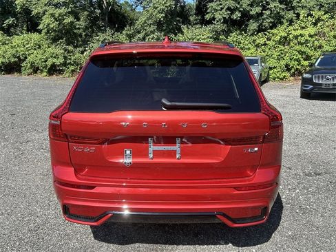 New 2025 Volvo XC60 T8 Plus w/ Climate Package image 16