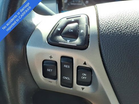 Used 2016 Ford Taurus SEL image 21