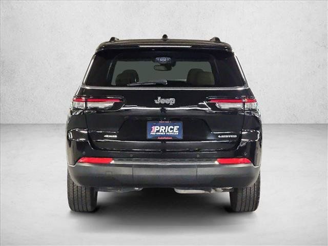Used 2023 Jeep Grand Cherokee L Limited AWD/4WD image 7
