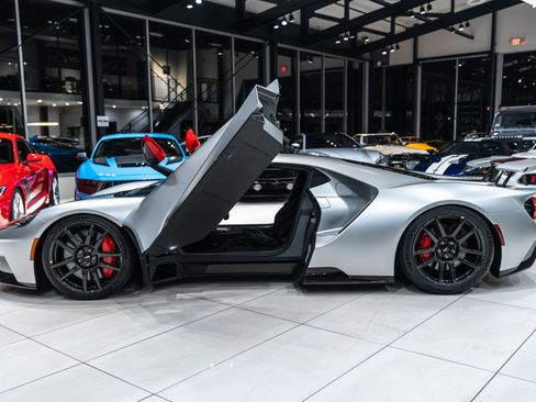 Used 2019 Ford GT image 40