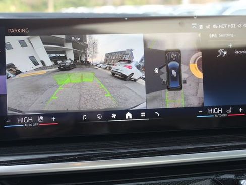 New 2026 BMW X6 xDrive40i w/ Executive Package image 16