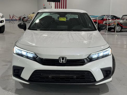 Used 2024 Honda Civic Sport image 18
