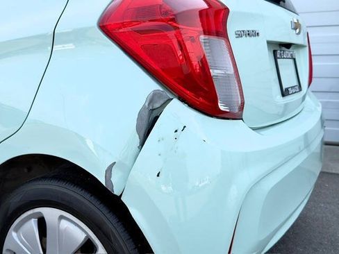 Used 2017 Chevrolet Spark LS FWD image 10