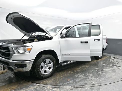 Used 2024 RAM 1500 Big Horn image 40