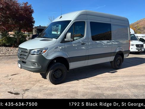 New 2026 Mercedes-Benz Sprinter 2500 image 1