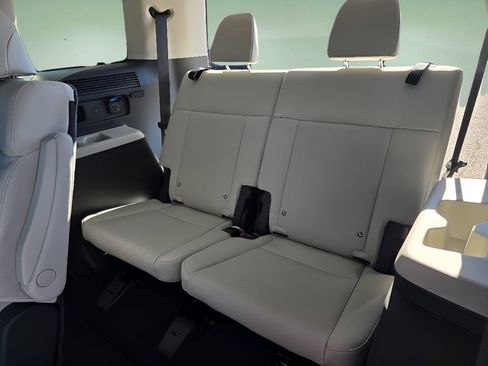 New 2026 Hyundai Santa Fe Calligraphy image 29