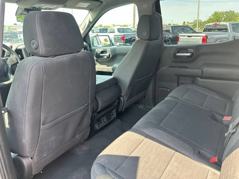 Used 2025 Chevrolet Silverado 1500 Custom Trail Boss AWD/4WD image 31