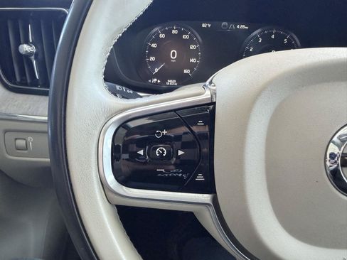 Used 2018 Volvo XC60 T6 Inscription w/ Luxury Seat Package AWD/4WD image 41