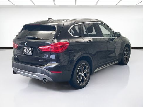 Used 2019 BMW X1 sDrive28i image 4