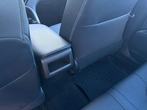 Used 2018 Toyota Camry LE w/ Convenience Package image 26