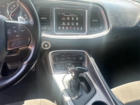 Used 2022 Dodge Challenger GT AWD/4WD image 22