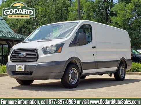 Used 2018 Ford Transit 150 130 Low Roof RWD image 1