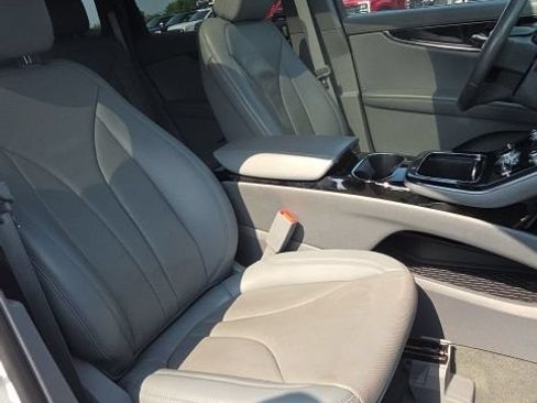 Used 2023 Lincoln Nautilus Reserve w/ Cargo Utility Package FWD image 23