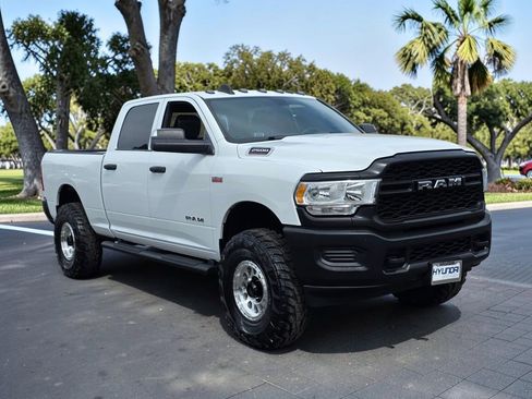 Used 2022 RAM 2500 Tradesman image 3