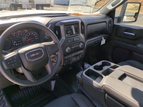 New 2024 GMC Sierra 3500 Pro w/ Convenience Package image 20