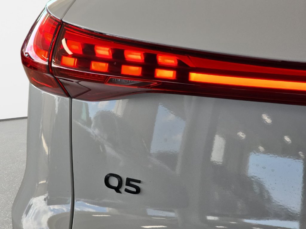 New 2026 Audi Q5 2.0T AWD/4WD image 16