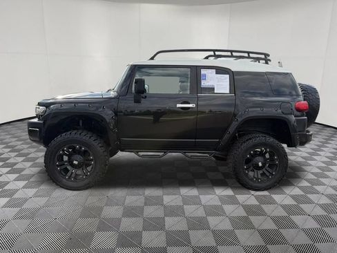 Used 2007 Toyota FJ Cruiser 4WD w/ Upgrade Pkg 2 image 4