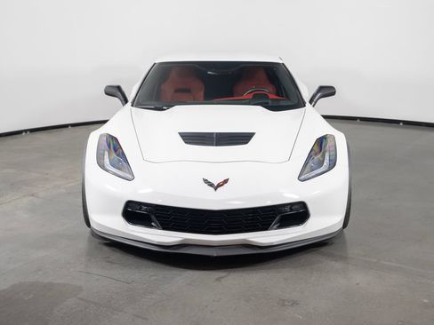 Used 2016 Chevrolet Corvette Z06 w/ 2LZ Preferred Equipment Group RWD image 4