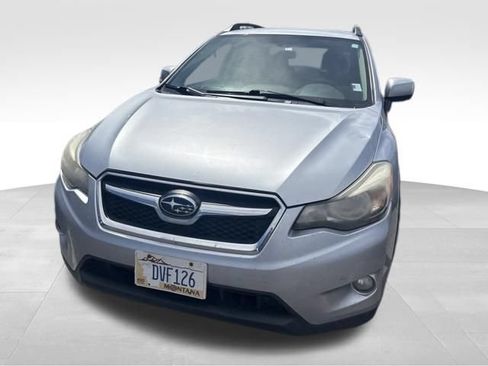 Used 2014 Subaru Crosstrek 2.0i Premium AWD/4WD image 3