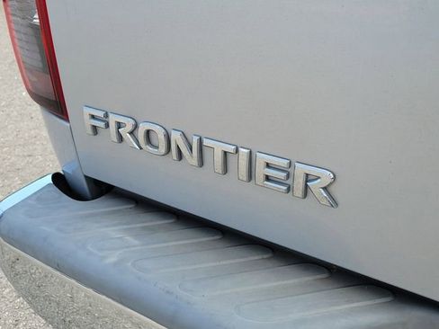 Used 2006 Nissan Frontier XE w/ (G01) XE Preferred Pkg RWD image 8