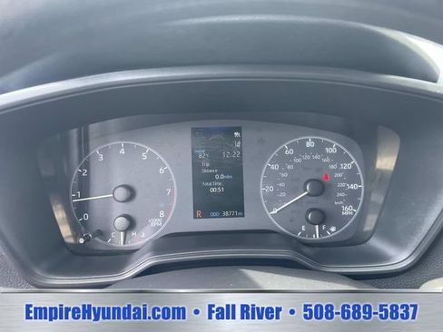 Used 2025 Toyota Corolla LE FWD image 32