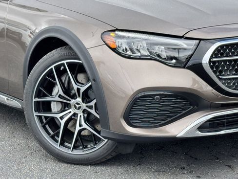 New 2025 Mercedes-Benz E 450 4MATIC All-Terrain Wagon image 4