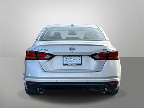 New 2025 Nissan Altima 2.5 SR image 15
