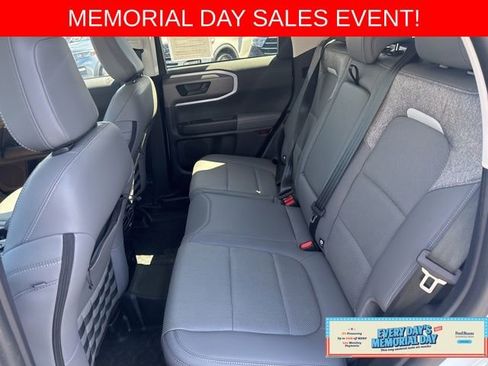 Used 2025 Ford Bronco Sport Badlands AWD/4WD image 17