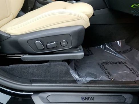 Used 2024 BMW X3 sDrive30i w/ Convenience Package w/ZPA RWD image 30