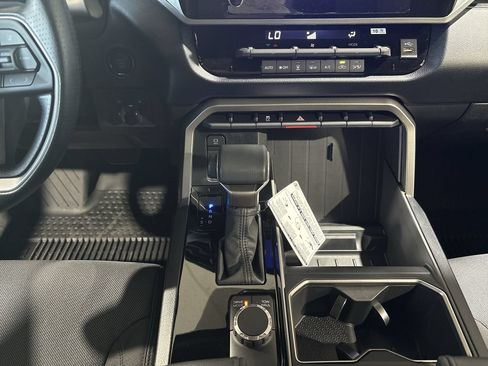 New 2026 Toyota Tundra SR5 RWD image 21