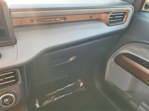 Used 2022 Ford Maverick Lariat image 28