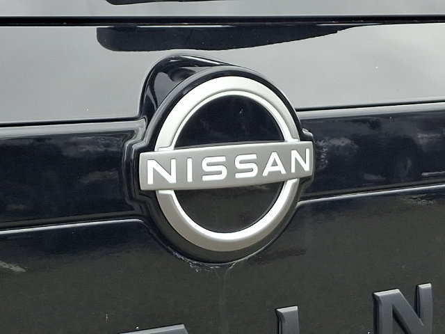 Used 2025 Nissan Pathfinder Rock Creek AWD/4WD image 30