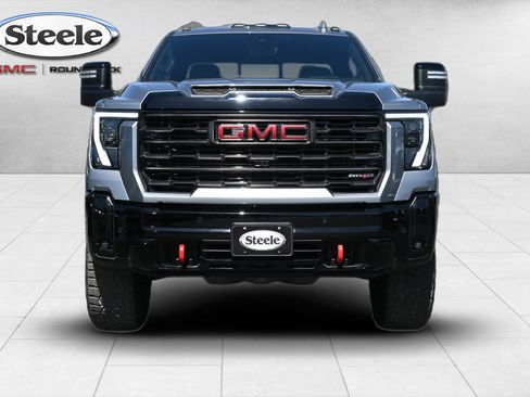 Used 2026 GMC Sierra 2500 AT4X AWD/4WD image 2