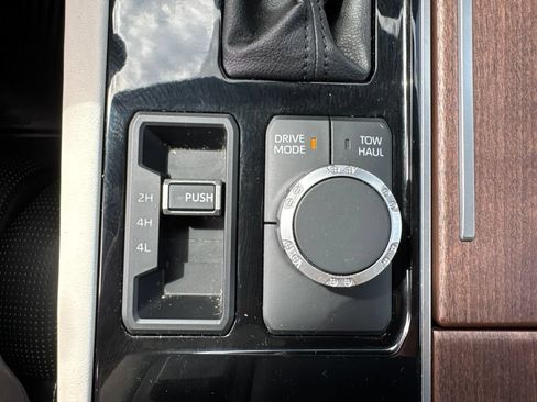 Used 2022 Toyota Tundra Capstone AWD/4WD image 13