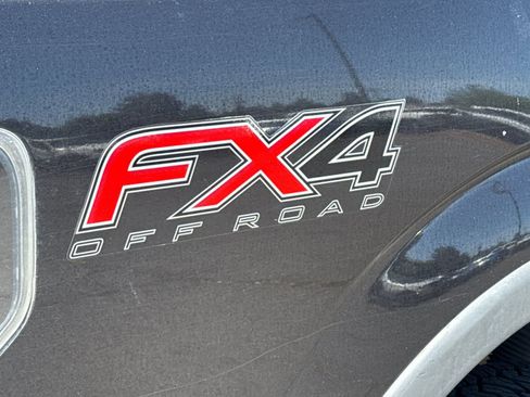 Used 2014 Ford F150 FX4 w/ Equipment Group 401A Mid AWD/4WD image 25
