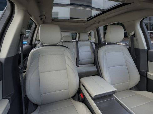 New 2026 Lincoln Nautilus Premier w/ Equipment Group 102A image 10