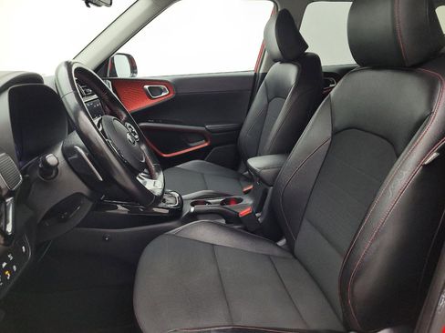 Used 2021 Kia Soul Turbo FWD image 17