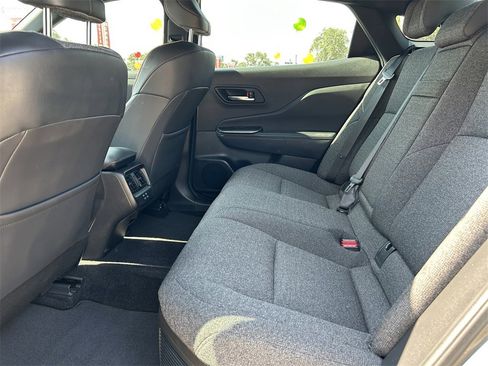 Used 2023 Toyota Crown Limited image 13