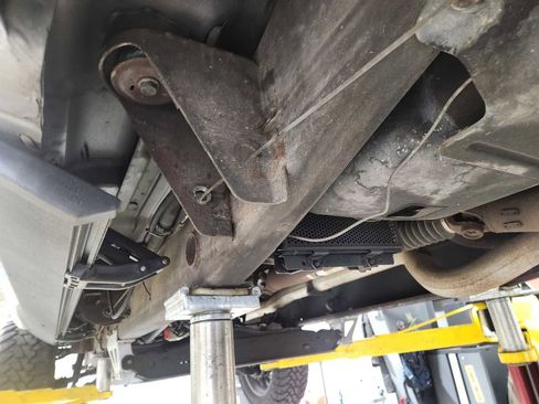 Used 2002 Chevrolet Silverado 3500 LT w/ Off-Road Skid Plate Pkg image 22