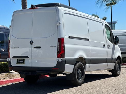 New 2024 Mercedes-Benz Sprinter 144 Cargo image 3