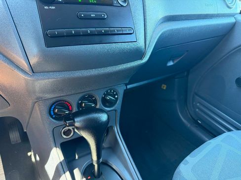 Used 2013 Ford Transit Connect XL FWD image 17