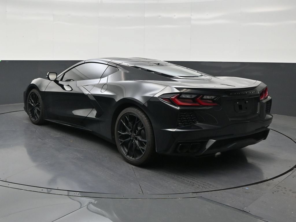 Used 2025 Chevrolet Corvette Stingray Preferred Cpe w/ Stealth Interior Trim Package RWD image 3