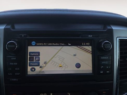 Used 2018 Nissan Titan SL image 24