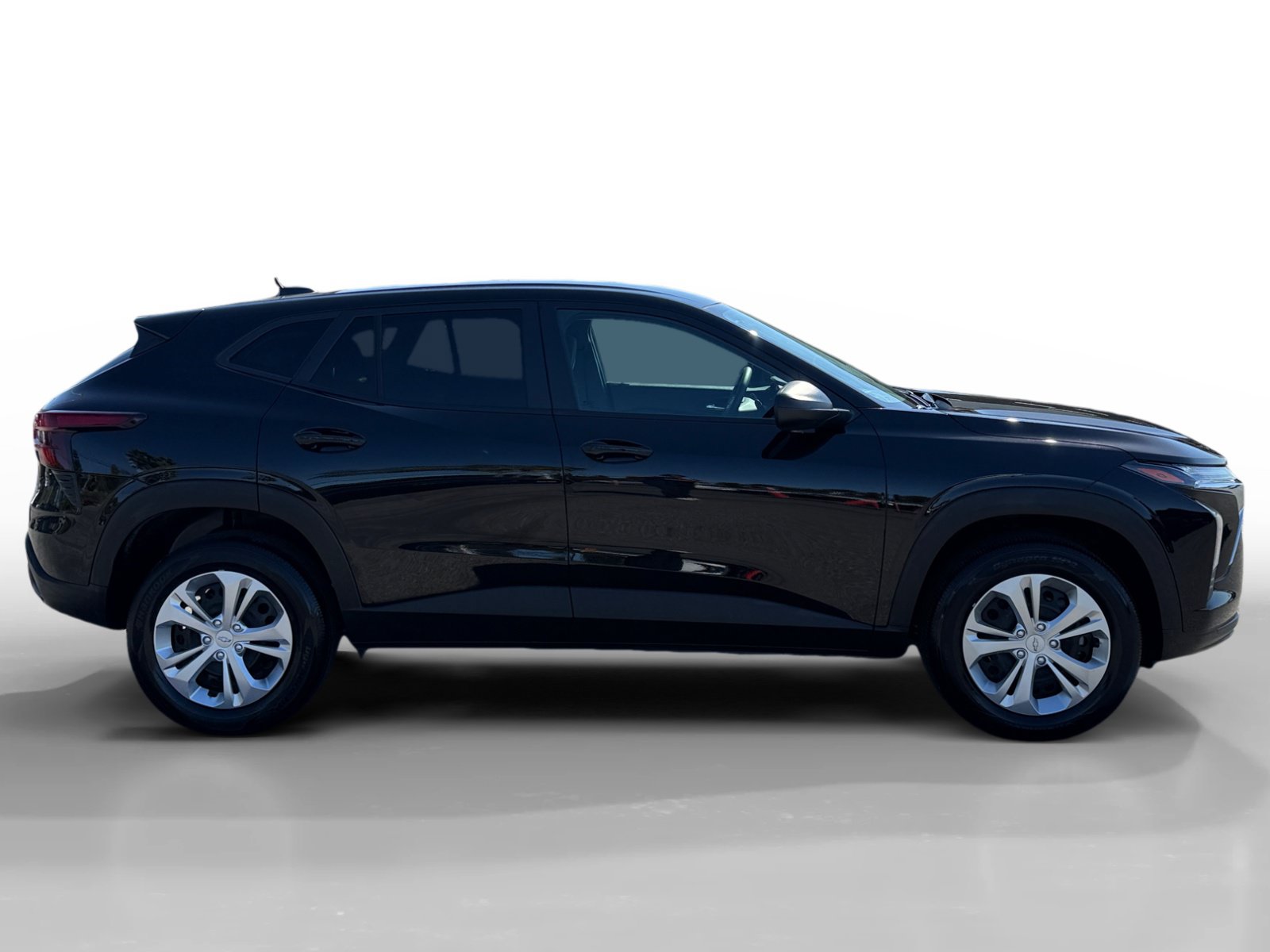 Used 2024 Chevrolet Trax LS FWD image 6