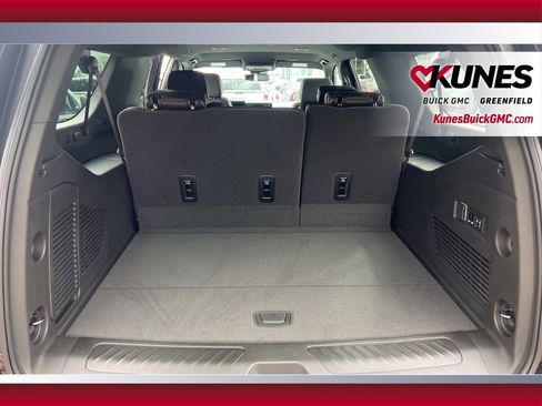 New 2026 GMC Yukon XL Elevation image 36