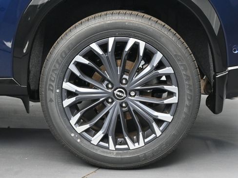 New 2026 Nissan Rogue Platinum w/ Platinum Premium Package image 25